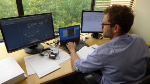 oliver-working-1